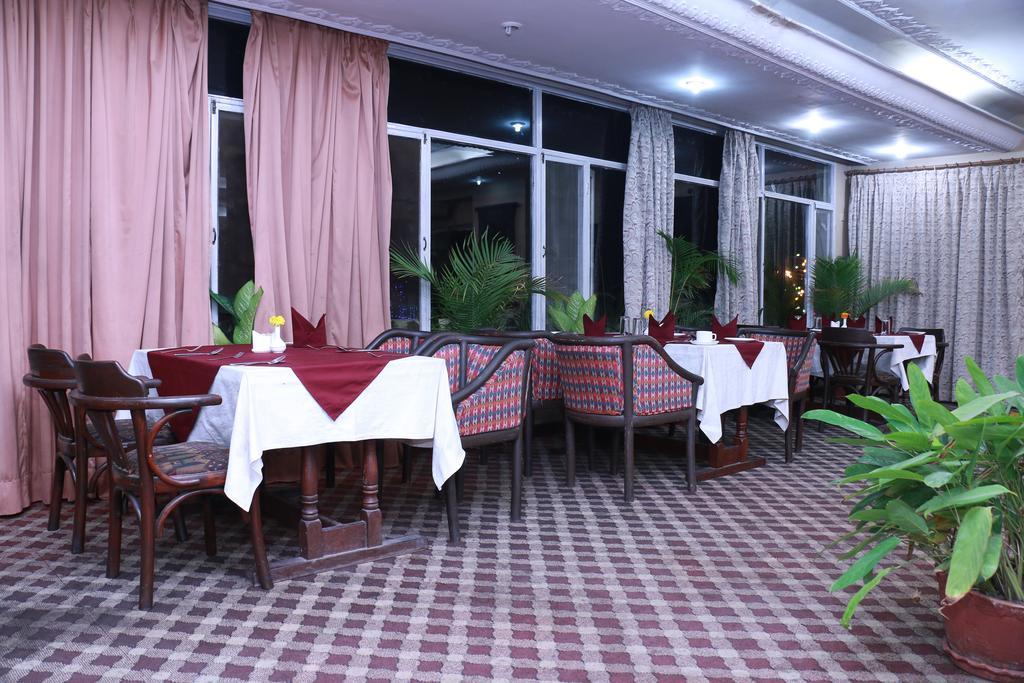 Hotel Mountain กาฐมาณฑุ ภายนอก รูปภาพ