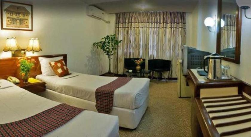 Hotel Mountain กาฐมาณฑุ ภายนอก รูปภาพ