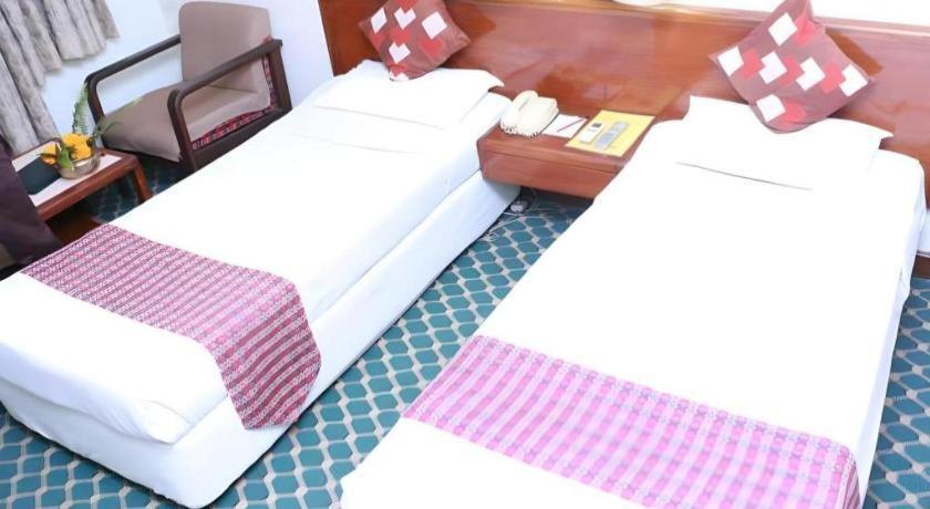 Hotel Mountain กาฐมาณฑุ ภายนอก รูปภาพ