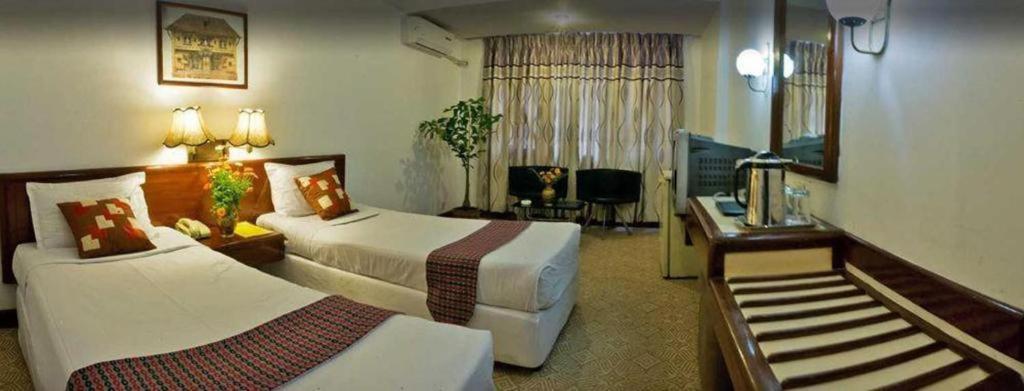 Hotel Mountain กาฐมาณฑุ ภายนอก รูปภาพ